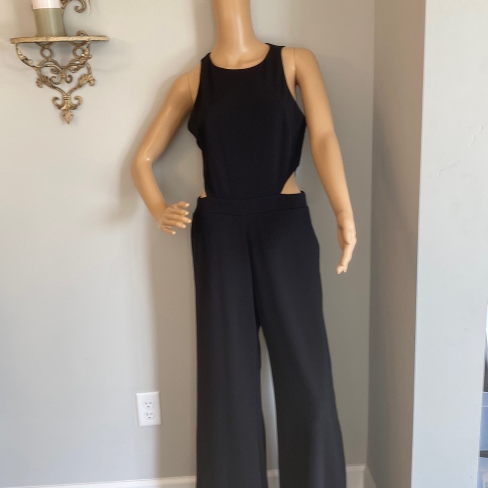 Express women’s size medium black romper/jumpsuit
